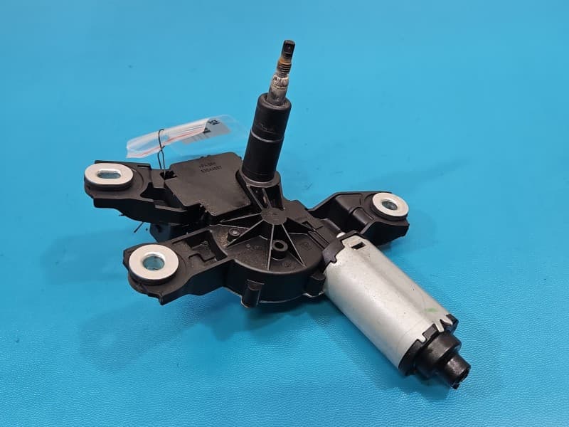 Silniczek Silnik wycieraczki tył Vw Passat B7 kombi 4pin 3C9955711A