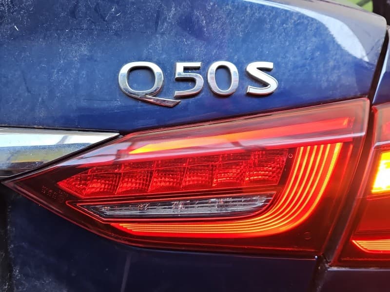 Lampa tył prawa klapy infiniti Q50 I 13-17 sedan EUROPA