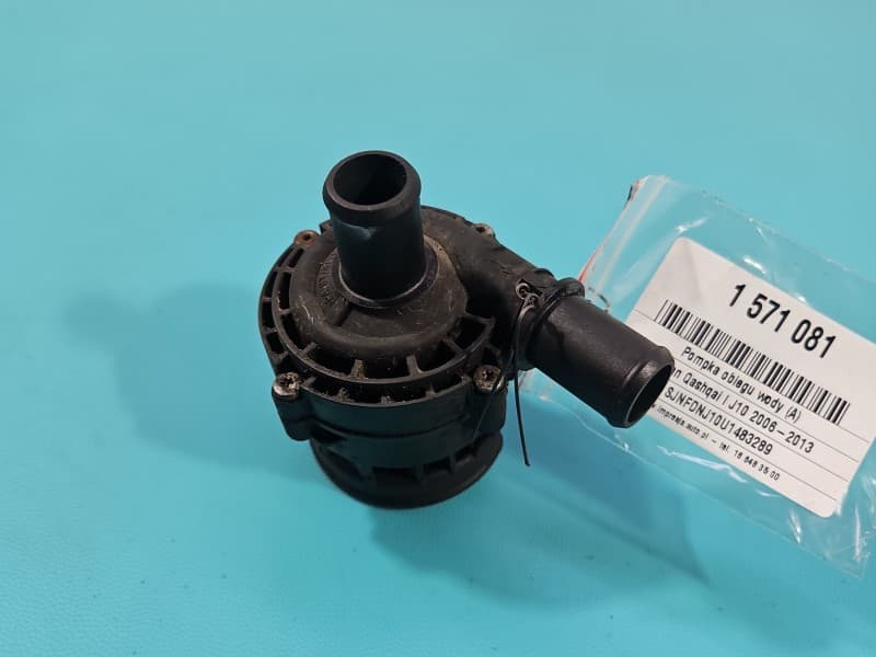 Pompka obiegu wody pompa Nissan Qashqai I J10 06-13 2,0 dci