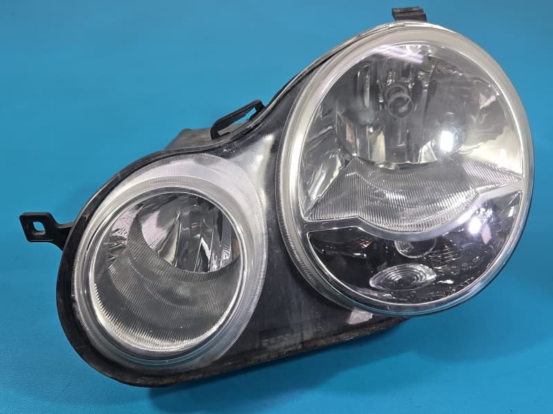Reflektor lewy lampa przód Vw Polo IV 9N EUROPA