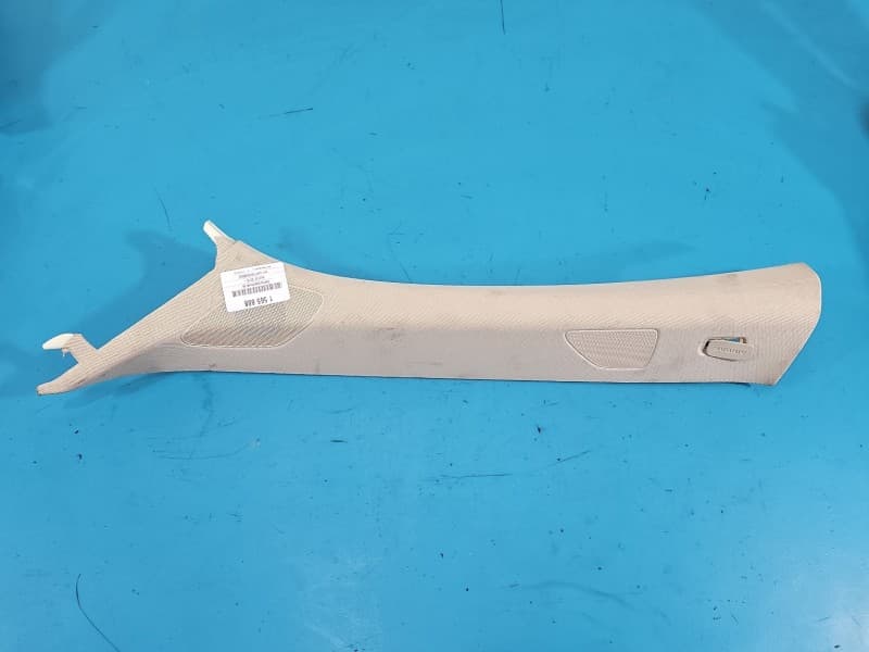 Osłona ZAŚLEPKA PLASTIK Słupka przód ZABRUDZONA AUDI Q7 II 4M 4M0867233P