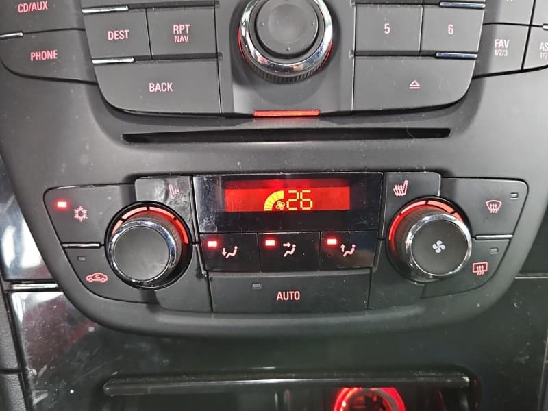 Konsola panel nawiewu Opel Insignia A 13273096