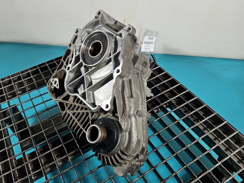 Reduktor BMW X5 F15 3,0d 4X4 4WD 8643151