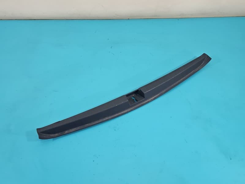 Osłona ZAŚLEPKA PLASTIK Osłona pasa tylnego Dacia Duster II 18-24 849930170R