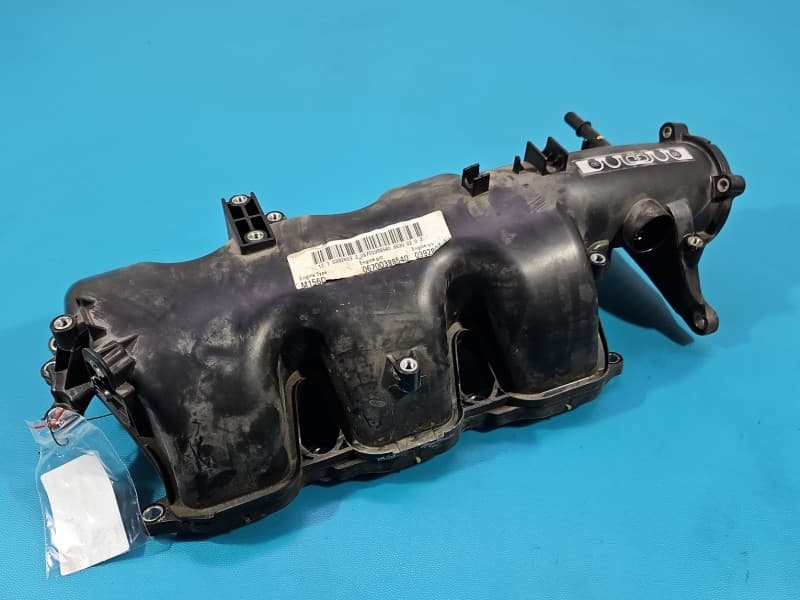 Kolektor ssący Maserati Ghibli III 13- 3,0 V6 06700388540