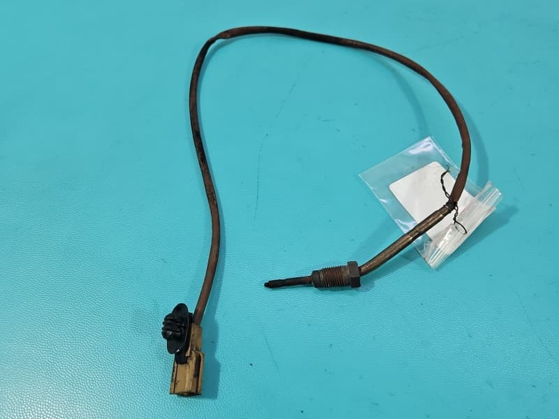 Czujnik temperatury spalin MERCEDES W176 1,5 CDI 607951 2264008209R