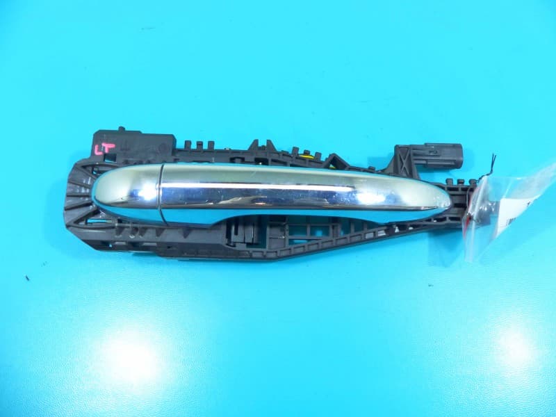 Klamka tył lewa zewnętrzna Maserati Ghibli III 13- P670005441 niebieski