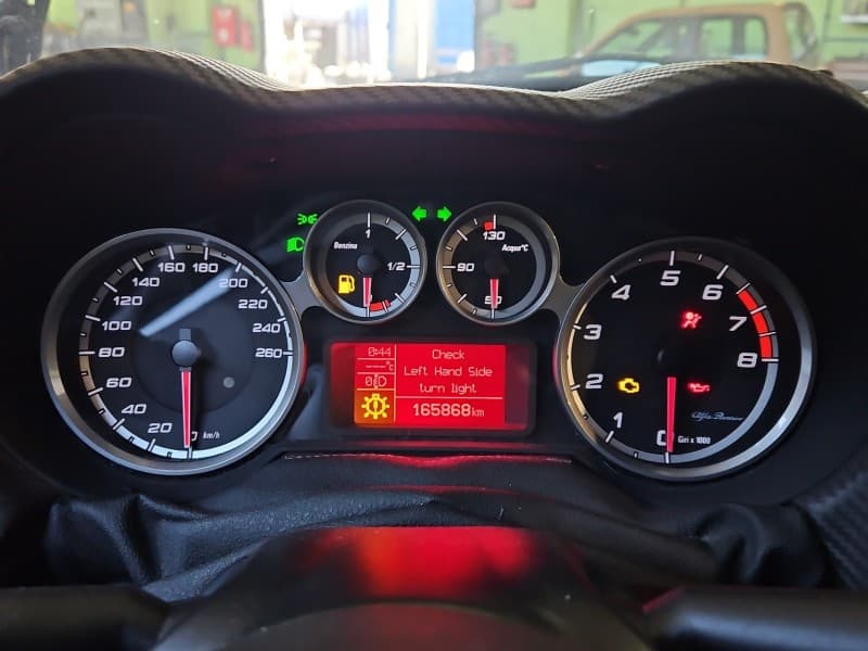 Licznik Alfa Romeo Mito 1,4 T 955A2000 50516436 EUROPA