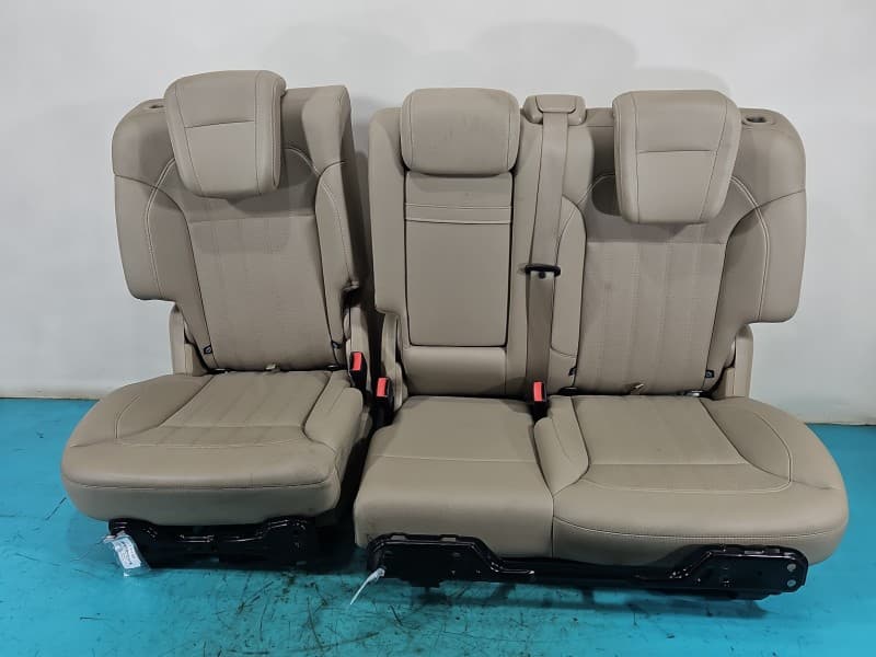 Fotel tył lewy II rząd tylny Mercedes GL II X166 2 rząd
