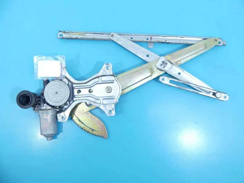 Podnośnik tył lewy SZYBY WINDA 85720-97401 2pin DAIHATSU YRV 00-05 HB