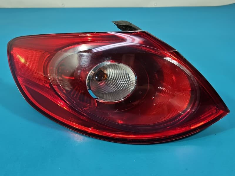Lampa tył lewa błotnika Vw Passat CC sedan EUROPA