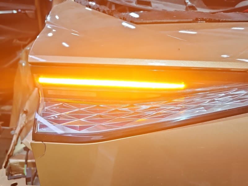 Lampa tył lewa klapy CITROEN DS4 II 21- HB EUROPA 9844895180
