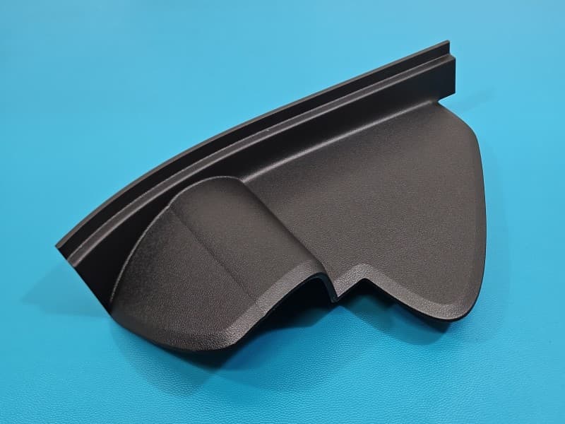 Osłona ZAŚLEPKA PLASTIK KONSOLI DESKI ROZDZIELCZEJ PRZÓD PRAWA Hyundai Elantra VII 20- 84786-AA000