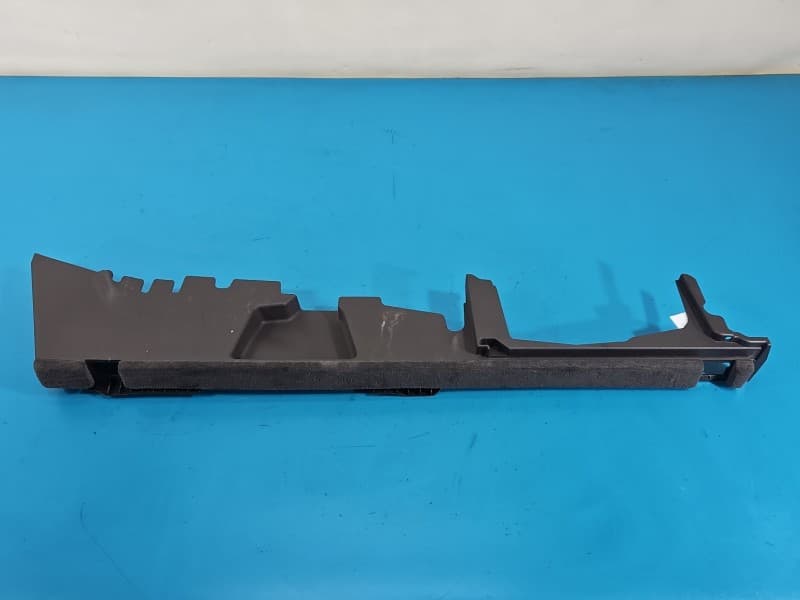 Osłona ZAŚLEPKA PLASTIK Bagażnika LEWA AUDI Q7 II 4M 4M0863527K