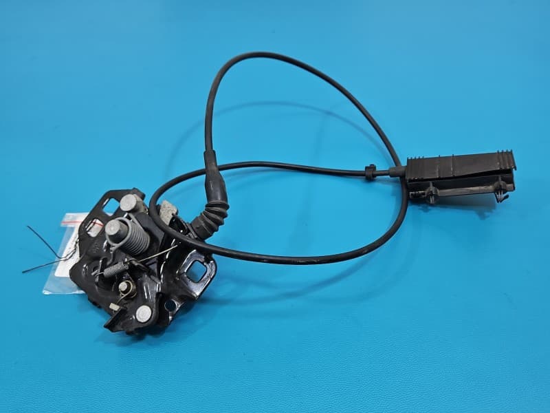 Zamek maski Pęknięta obudowa Ford Mondeo Mk5 3031721