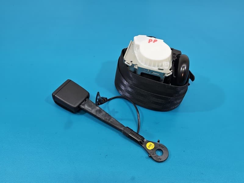 Pas bezpieczeństwa przód prawy pasażera Skoda Octavia IV 8Y0857755 34279710D