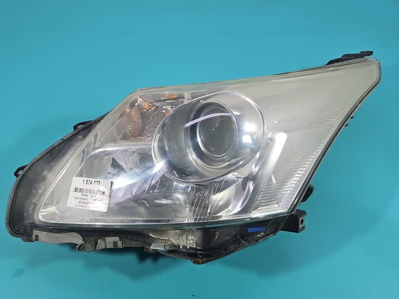 Reflektor lewy lampa przód Toyota Avensis III T27 EUROPA