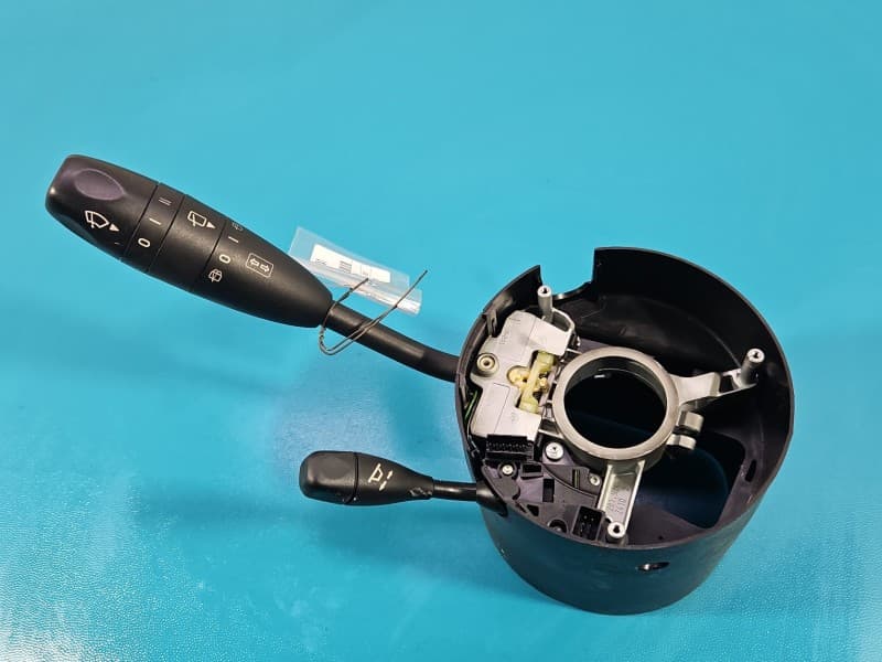 Przełącznik zespolony Mercedes W203 A0004622423