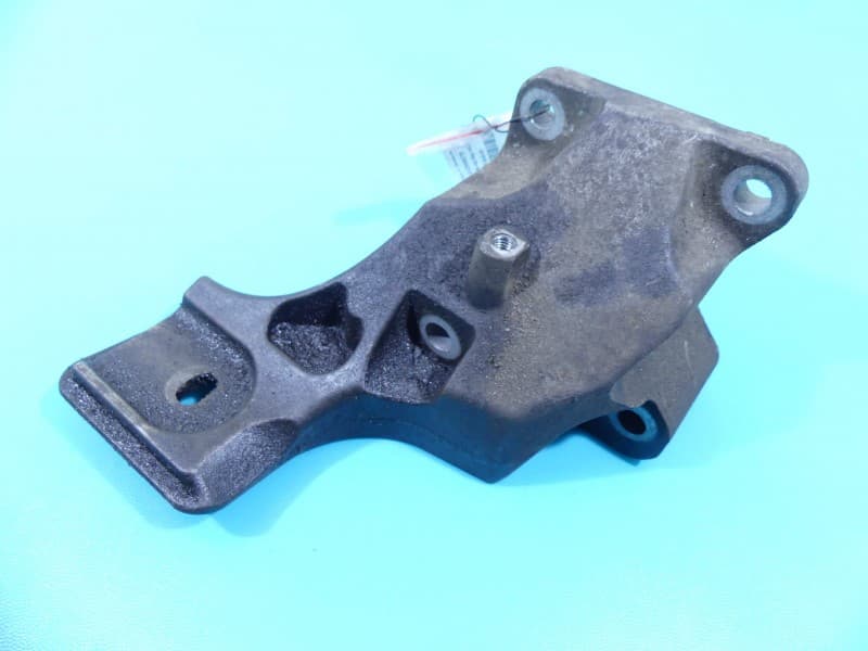Łapa silnika Land Range Rover sport I L320 3,0 D V6 306DT AH22-6037-BA