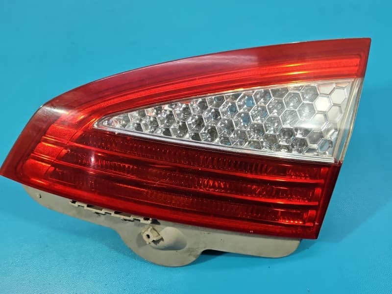 Lampa tył prawa klapy Ford Mondeo Mk4 kombi EUROPA