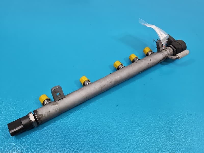 Listwa wtryskowa CZUJNIKI Mercedes W245 2,0 cdi A6400701295 0281002494
