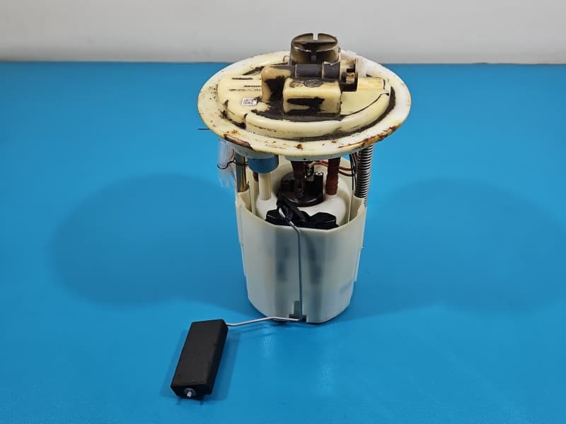 pompka Pompa paliwa Alfa romeo 159 1,9 JTS 99A6000 A2C53088100 55601544