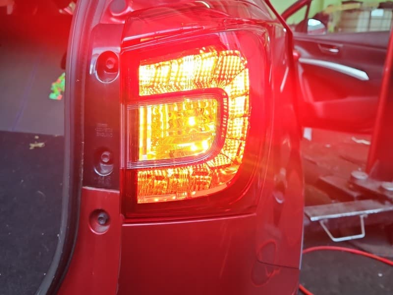 Lampa tył prawa błotnika Suzuki Sx4 S-Cross 13-21 HB EUROPA 220-18733