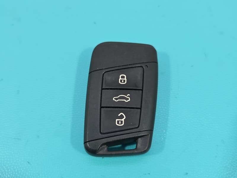 PILOT KLUCZYK KEYLESS Skoda Kodiaq I