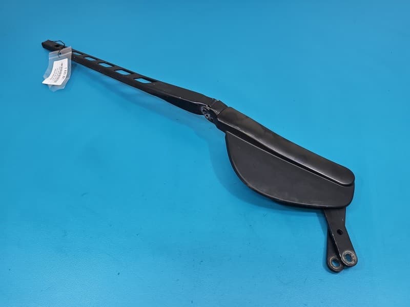 Ramie wycieraczki prawe Bmw e60 e61 61917035103