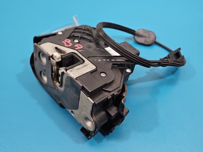 Zamek przód lewy Ford B-Max 12-17 EUROPA 10 PIN AV1A-R21813-CG 969157-106