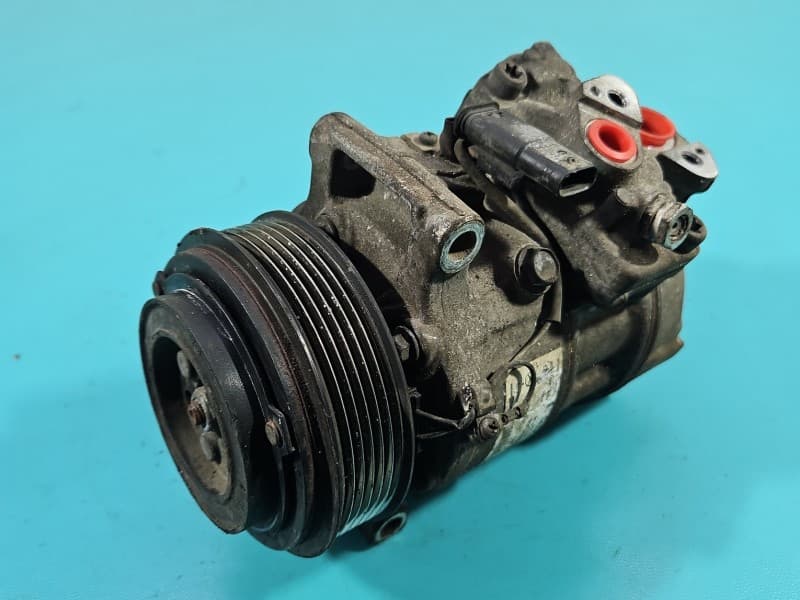 Sprężarka klimatyzacji kompresor Mercedes W205 2,0 16V A0008304400