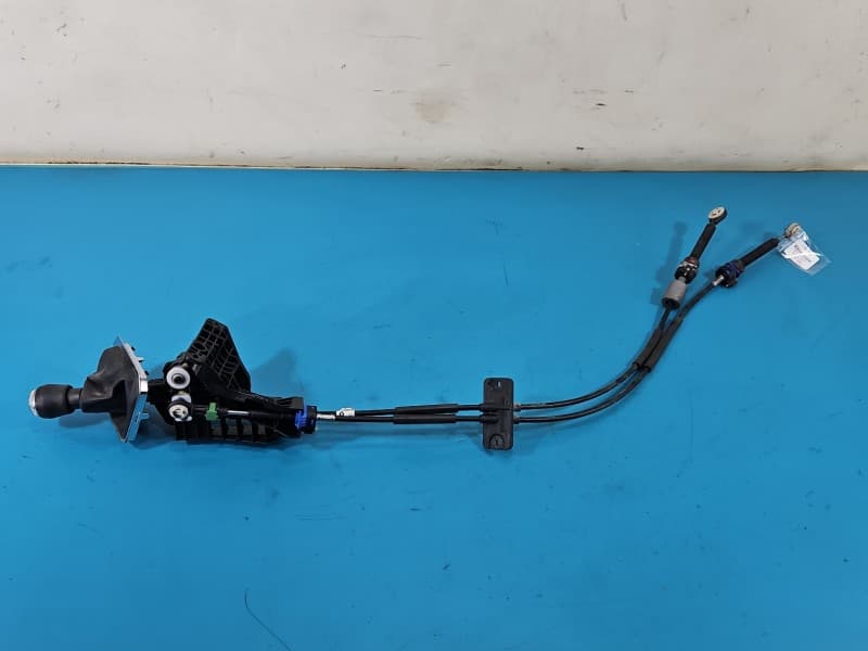 DŹWIGNIA LEWAREK WYBIERAK LINKI Renault Trafic III 2,0 dci