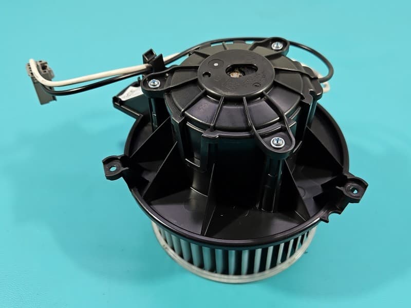 Dmuchawa nawiewu wentylator Opel Insignia B europa GP563001