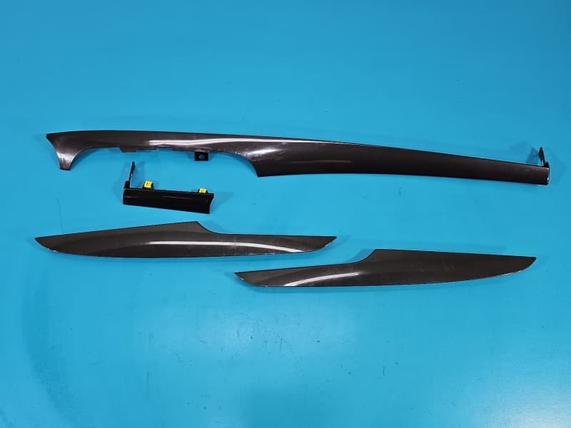 Listwa dekor deski Renault Talisman 682477040R 4el,rysy TUNELU ŚRODKOWEGO KPL LEWA + PRAWA