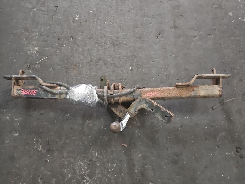 Hak holowniczy Peugeot 308 I T7