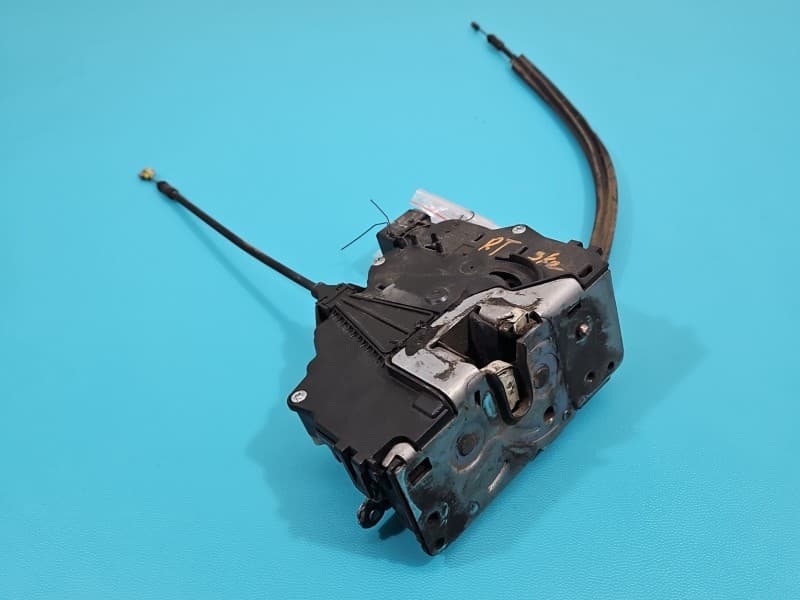 Zamek tył prawy Citroen Jumper 14- drzwi skrzydłowe 1345728080