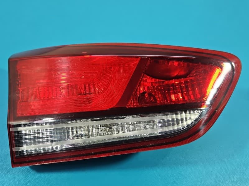 Lampa tył lewa klapy Hyundai I30 III 16- kombi EUROPA 92403G4200