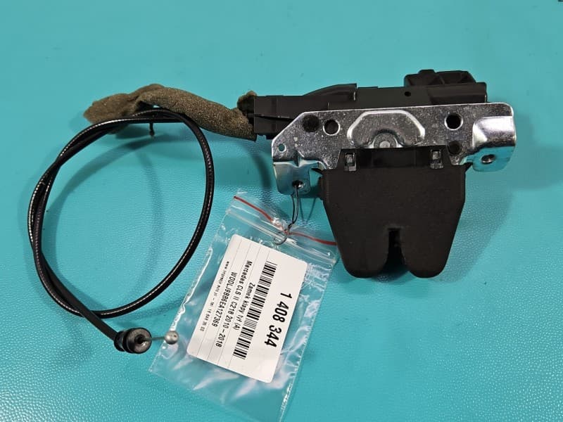 Zamek klapy tył Mercedes CLS II C218 W218 218 coupe 4pin A2047500485