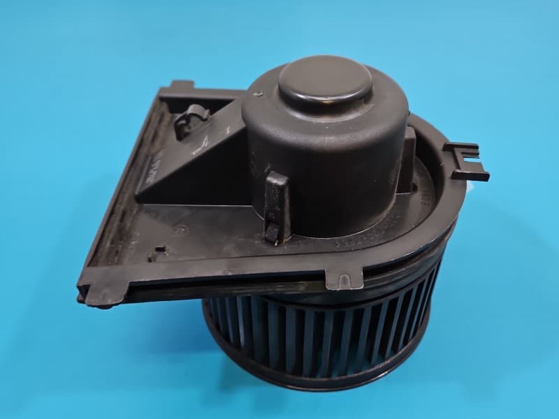 Dmuchawa nawiewu wentylator Seat Leon I Toledo II europa 1J1819021A