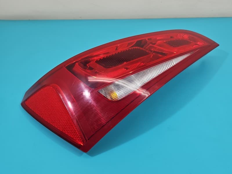 Lampa tył lewa błotnika AUDI Q5 8R 08- HB EUROPA 8R0945093