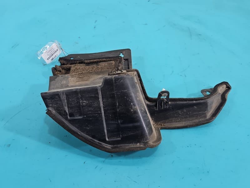 Osłona ZAŚLEPKA PLASTIK TYŁ PRAWA NADKOLA INFINITI QX50 78842