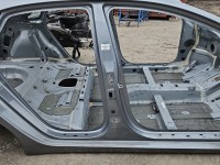 Próg prawy SŁUPEK ŚRODKOWY B Kia Ceed III 18-21 HB 5d CS