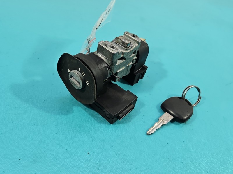 Stacyjka KLUCZYK WKŁADKA Opel Astra I F