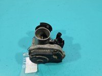 Przepustnica Vw Golf III 030133064D 1.4 8V wiel