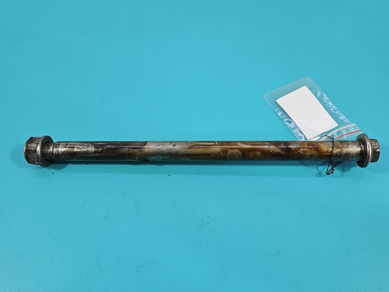 Mocowanie oś tylnego koła uchwyt Honda VFR 800 98-01