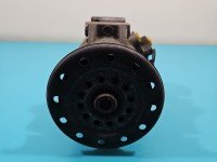 Sprężarka klimatyzacji kompresor Toyota Avensis II T25 447220-9752