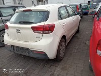 Lampa tył prawa Producent części: KIA, WEWNĘTRZNA KLAPY BAGAŻNIKA HATCHBACK Kia Rio IV 16-23 HB
