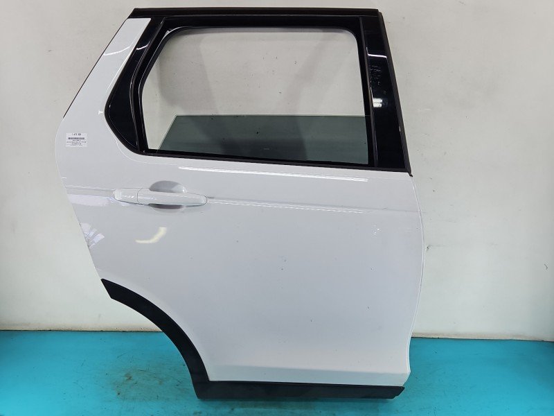 Drzwi tył prawe Land rover Discovery Sport 14- L550 HB 5d biały LRC867 Exterior Paint - Fuji White Drzwi tył prawe Land rover Discovery Sport 14- L550 HB 5d biały LRC867 Exterior Paint - Fuji White