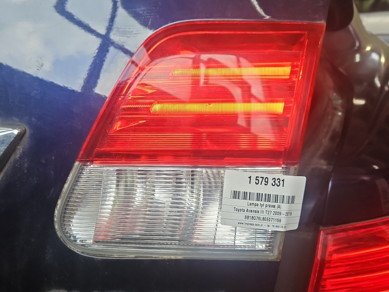 Lampa tył prawa klapy Toyota Avensis III T27 sedan EUROPA