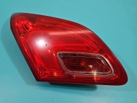 Lampa tył lewa Producent części: OPEL, KLAPY BAGAŻNIKA Z LISTWĄ ŻARÓWKOWĄ hatchback Opel Astra IV J HB